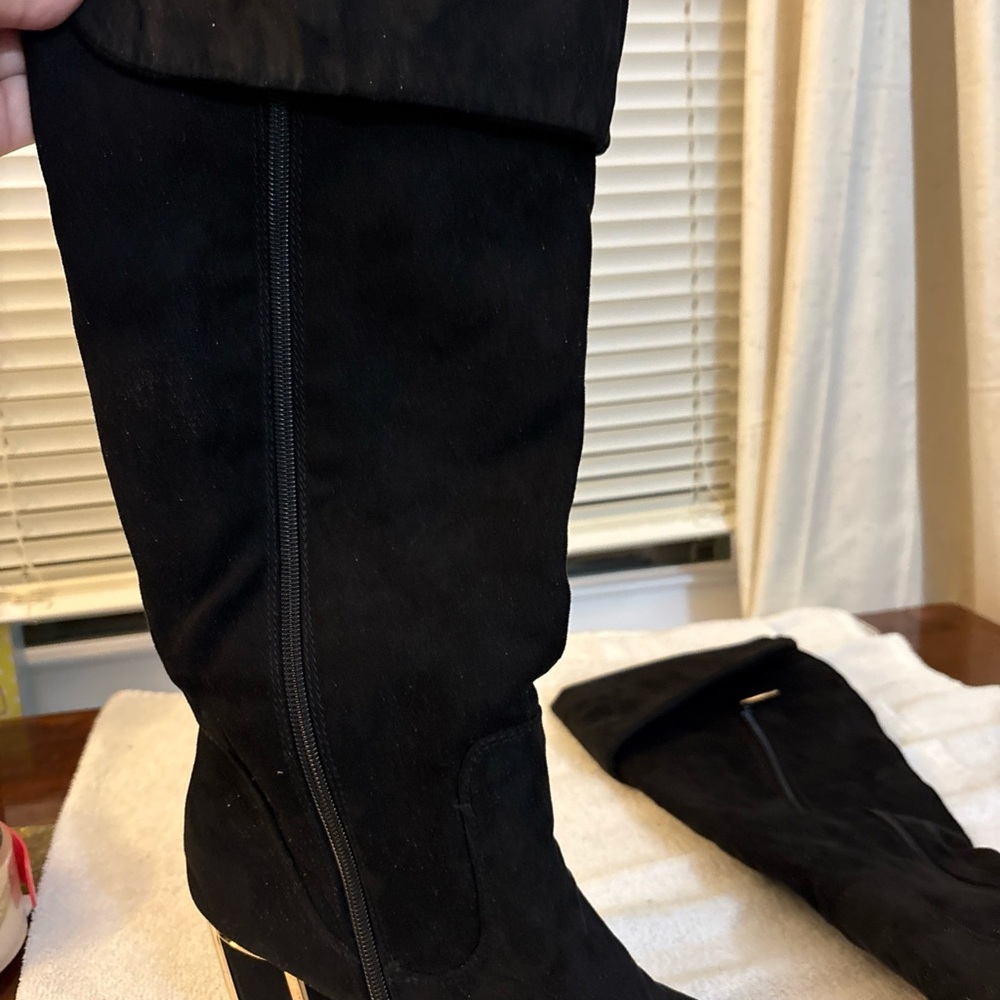 Bamboo Elegant Black Knee-High Women's Boots